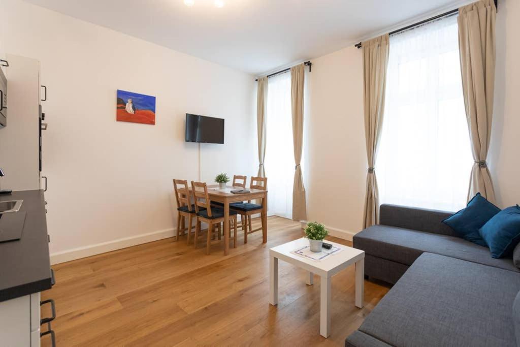 14 C&J'S Apartment Wien Eksteriør bilde